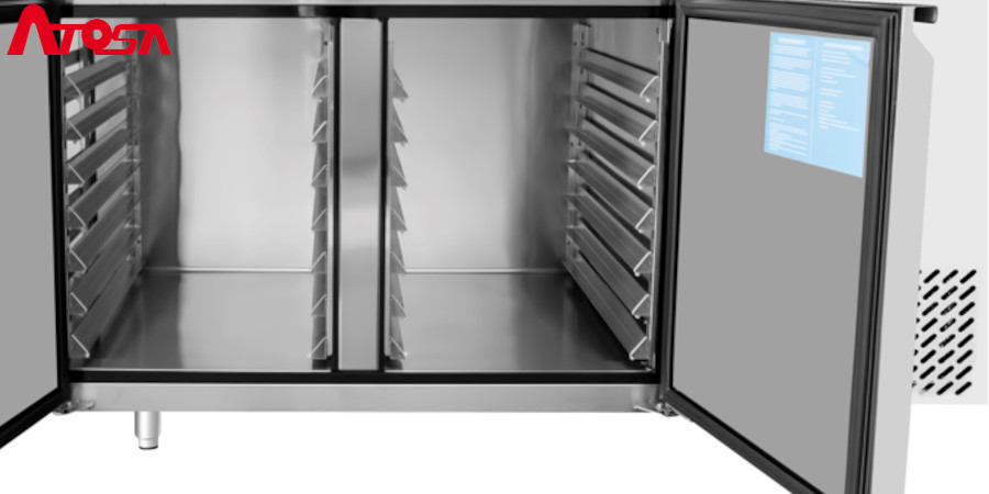 Tavolo refrigerato 60 cm con due porte Atosa-Macchine del Gusto